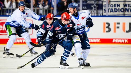 Schwenninger Wild Wings gg. Straubing Tigers